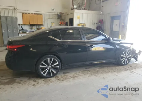 2021 Nissan Altima Sr из США, поврежденный, VIN 1N4BL4CV2MN417410